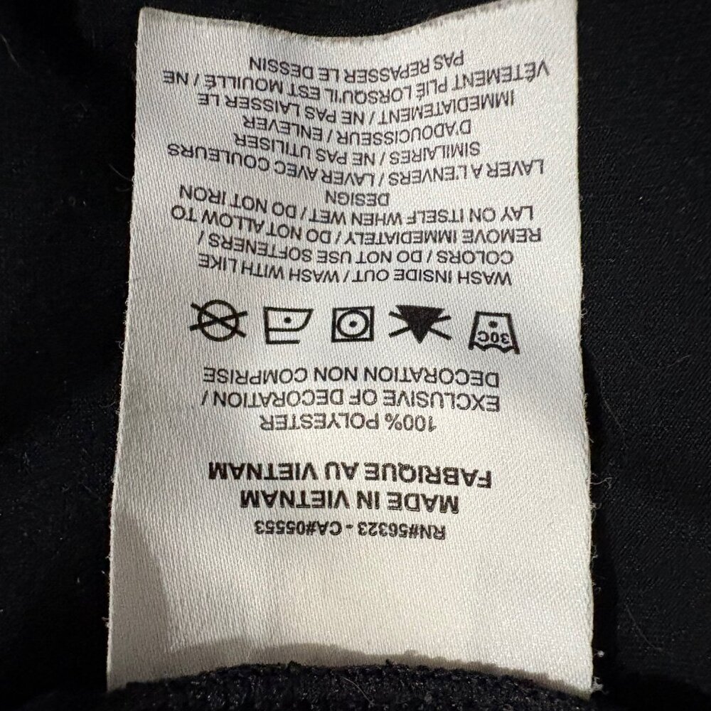 Nike Rise 365 Men's Dri-FIT Short-Sleeve Running Top in Black - Picture 7 of 8